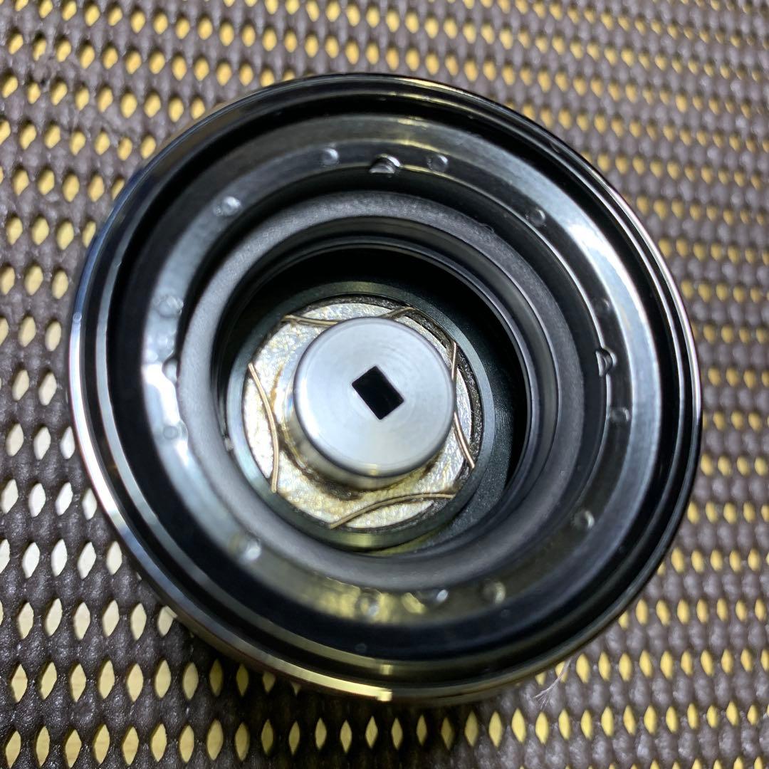 シマノ 22ステラ　純正スプール　2500S 200m0.5号PE 使用１回