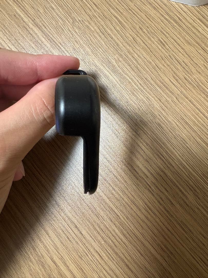 Arc Pulse iPhone 16 アルミ・マットブラック