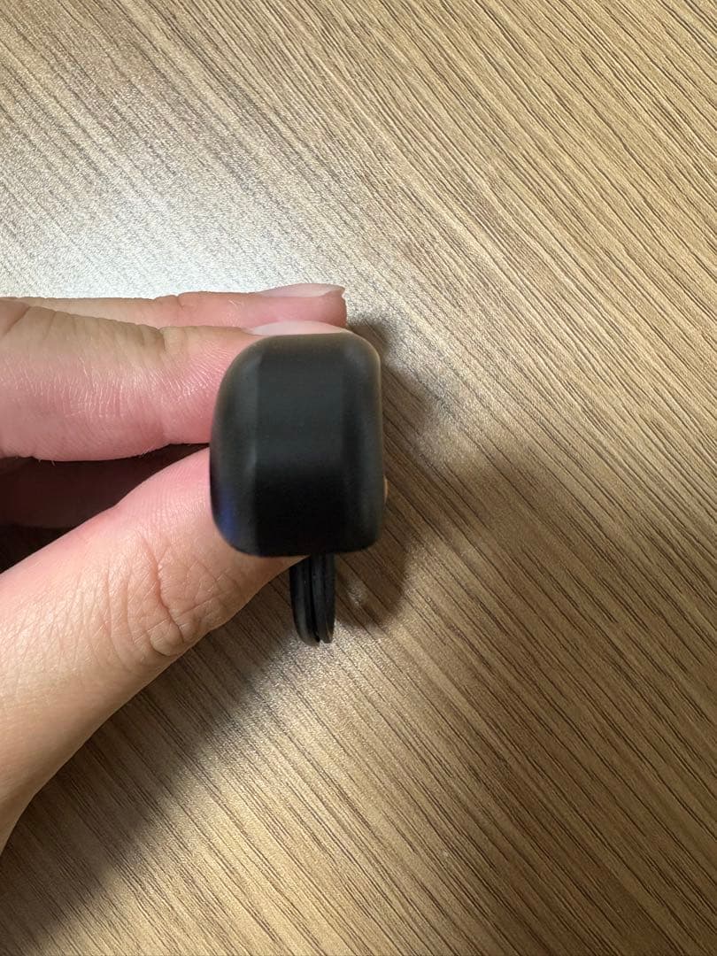 Arc Pulse iPhone 16 アルミ・マットブラック