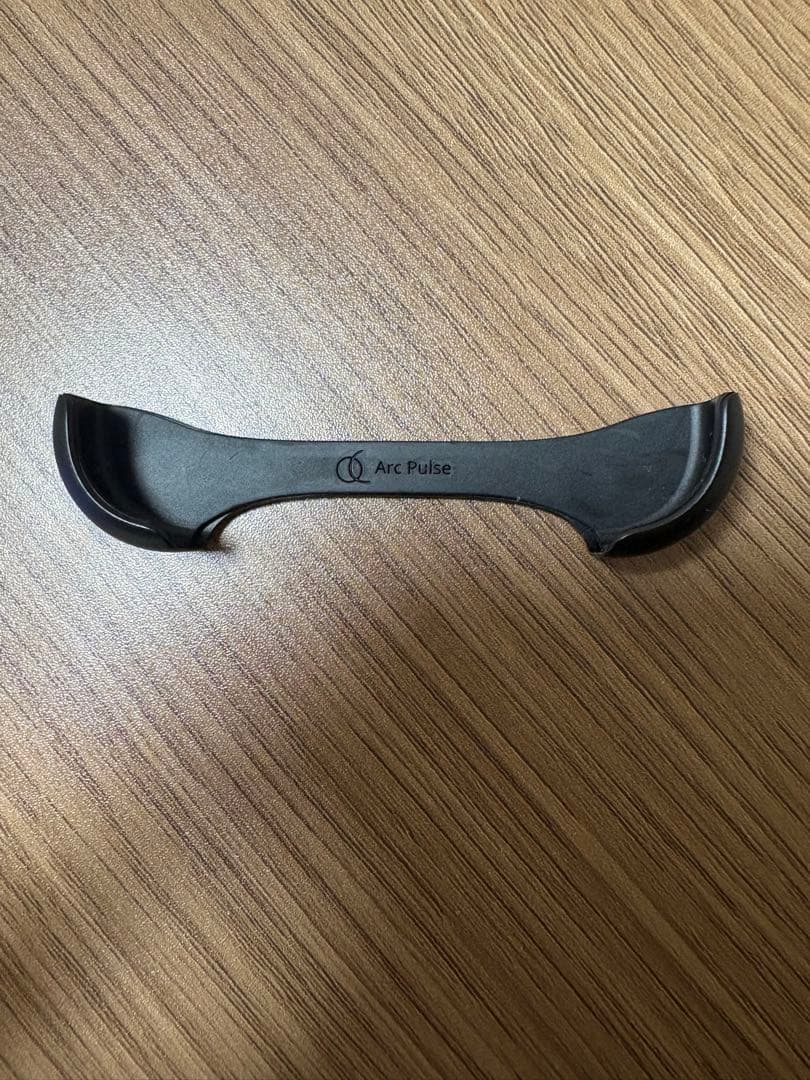 Arc Pulse iPhone 16 アルミ・マットブラック