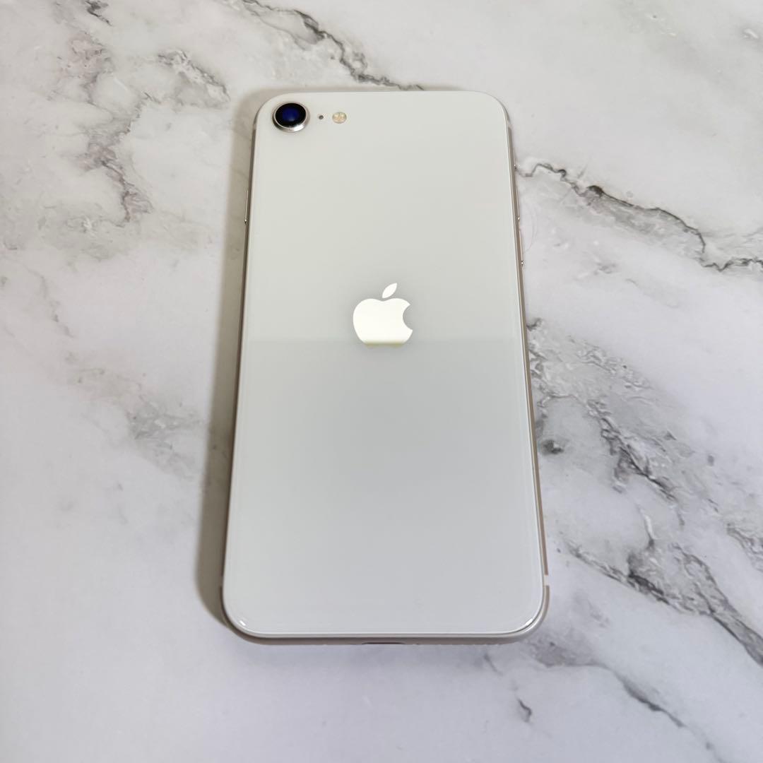 ★美品　iPhone SE 3 128GB SIMフリー バッテリー100%