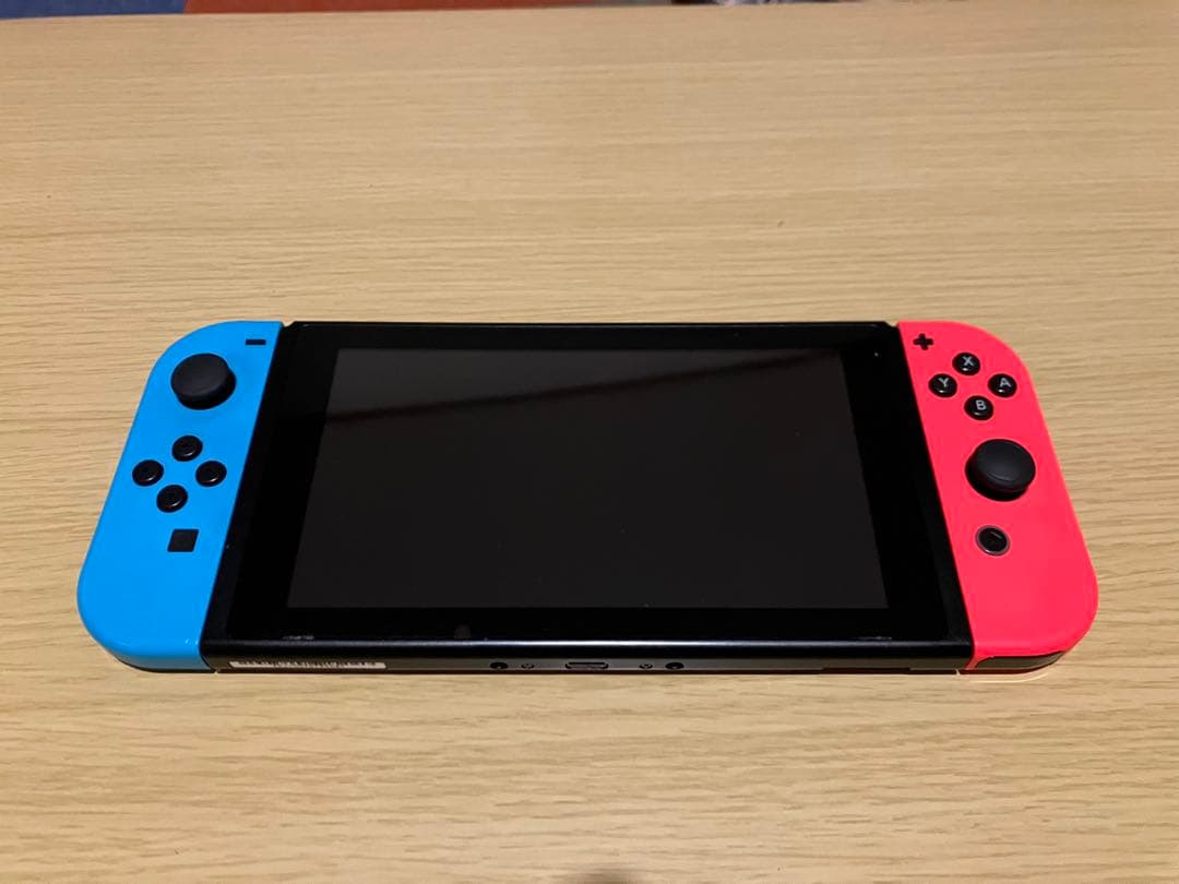 Nintendo Switch 本体と付属品(ジャンク)