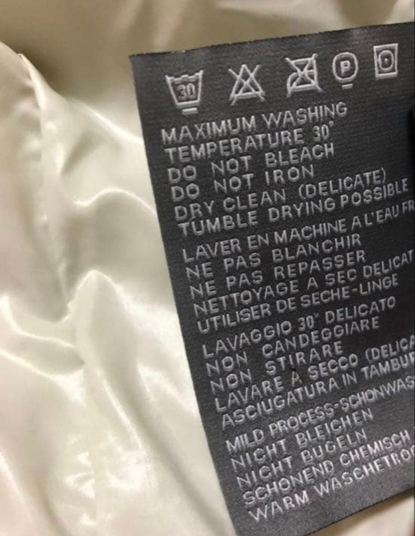 美品　DUVETICA デュベティカ ダウンベスト 40 Mサイズ