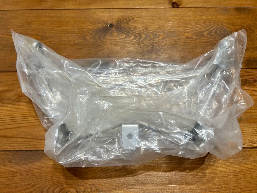 MC28 NSR250R用 アッパーカウルステー