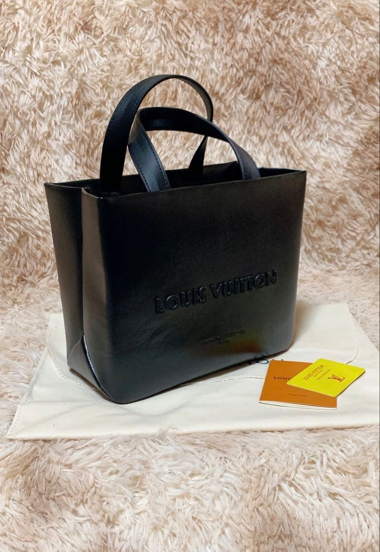 ショルダートートバッグ