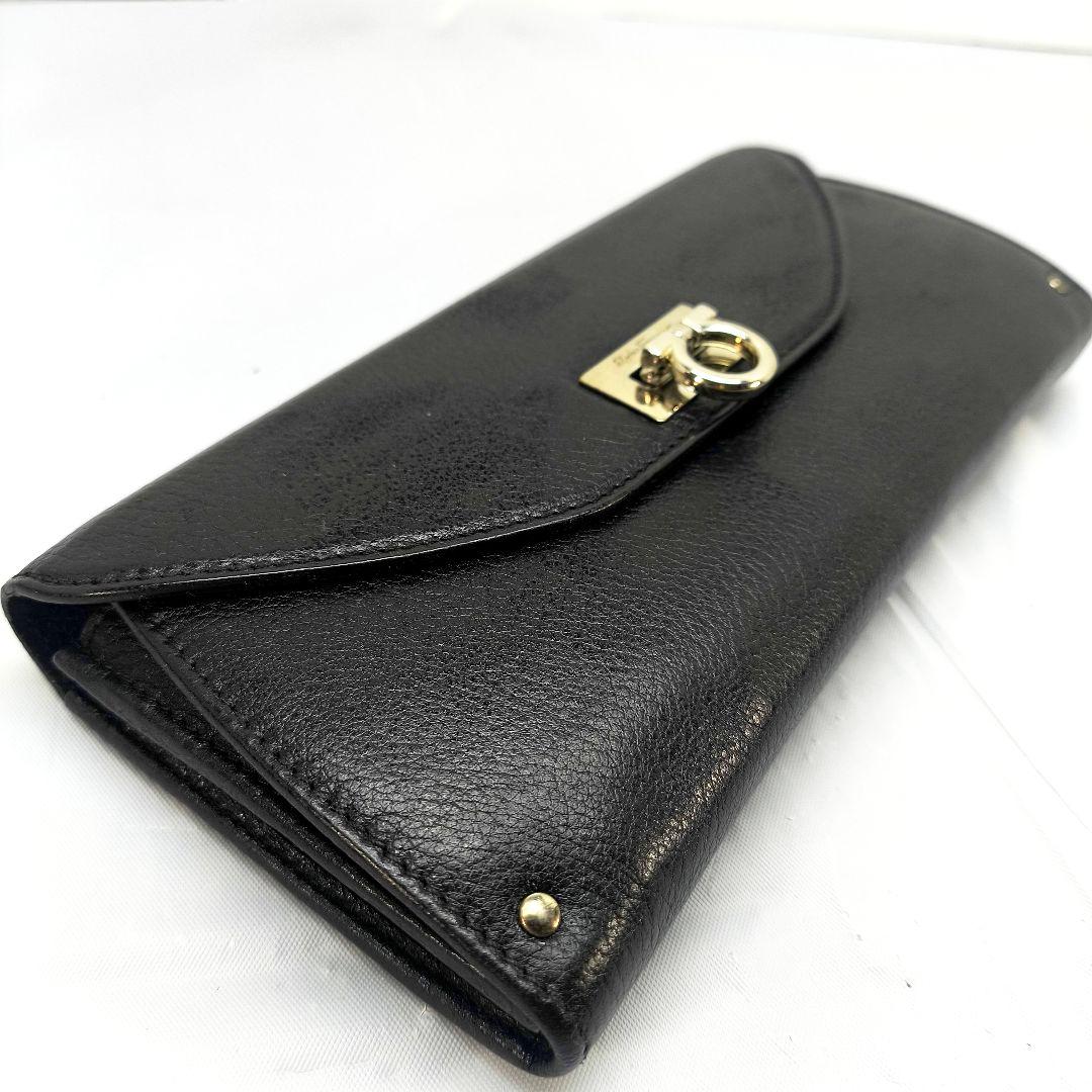 極美品 フェラガモ ガンチーニ 長財布 ブラック シルバー金具 フラップ