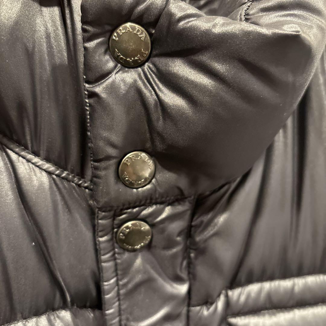 PRADA プラダ ダウンベスト ブラック 黒 三角ロゴ