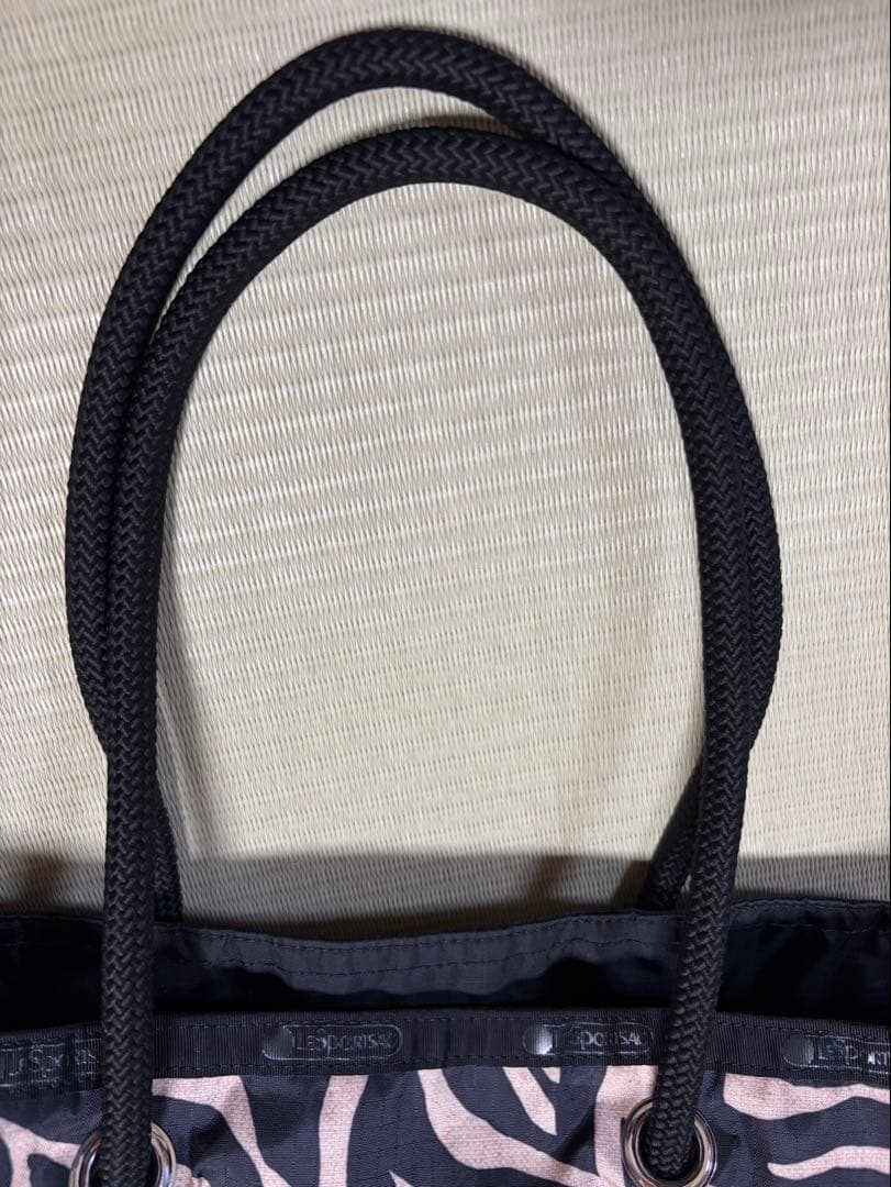 LeSportsac トートバッグ ラフィアゼブラ/ブラック