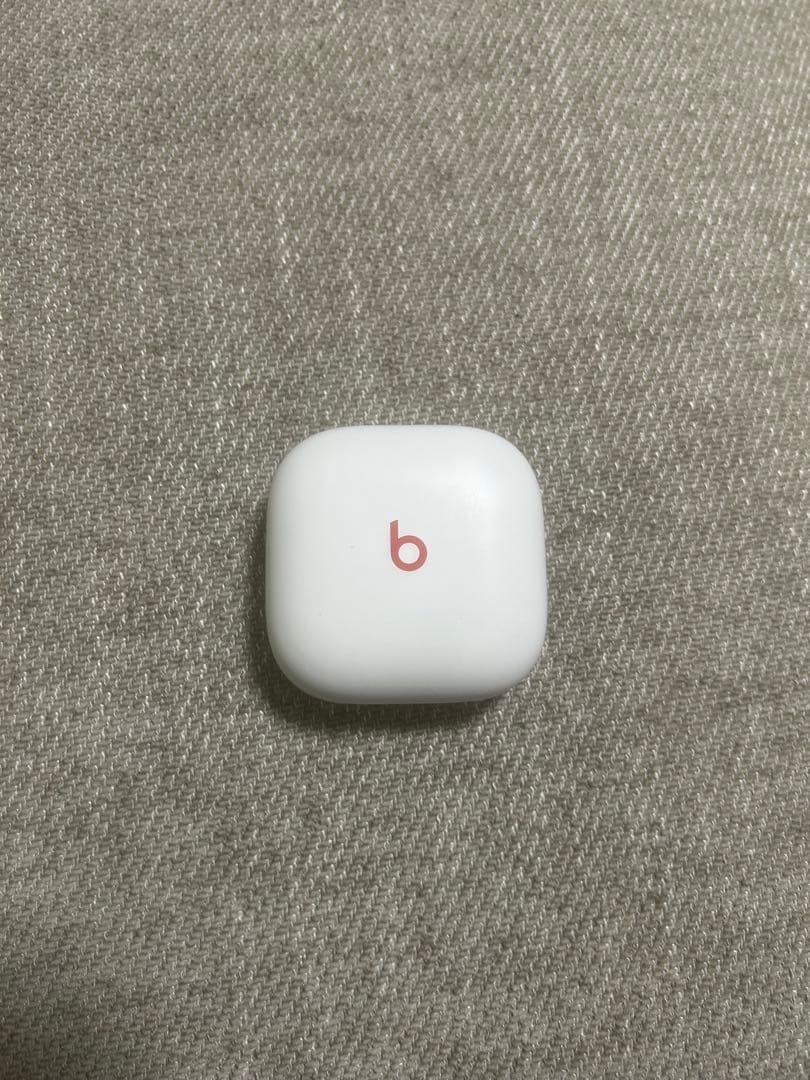 Beats ワイヤレスイヤホン ホワイト