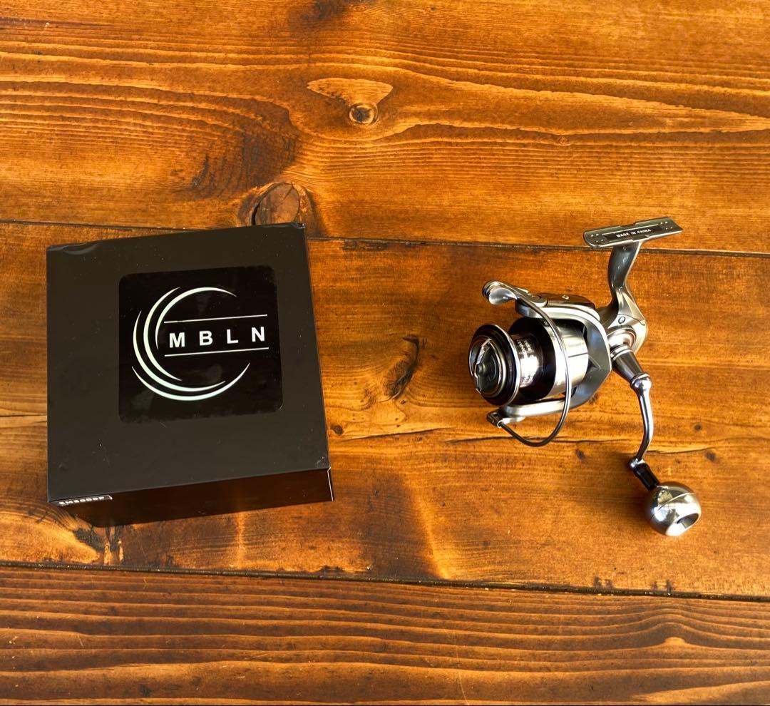 新品未使用　スピニングリール　5000番　ショアジギング　ねじ込み式ハンドル