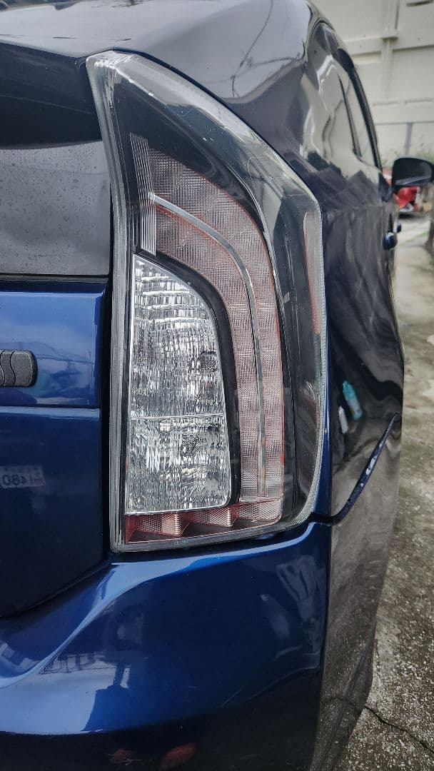 ３０プリウス　社外テール　G's テールランプ　プリウス