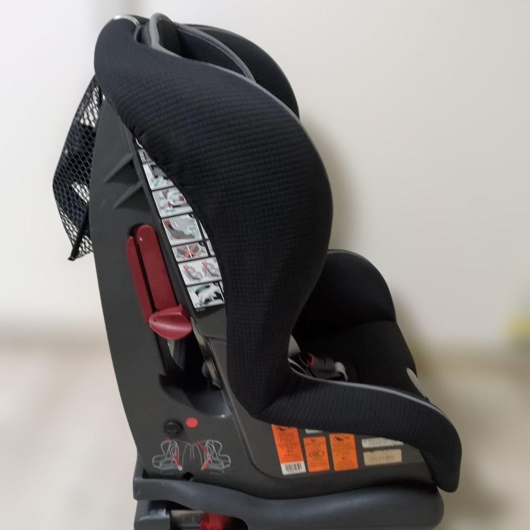 メルセデスベンツチャイルドシート