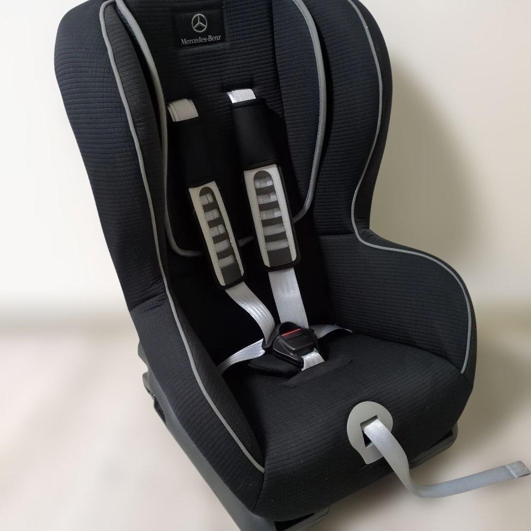 メルセデスベンツチャイルドシート