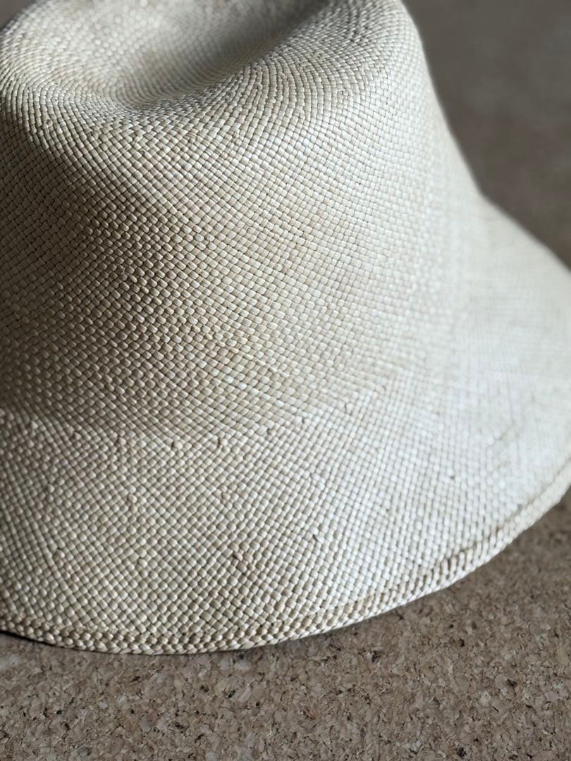 マルニ　ベージュ ラフィア　帽子