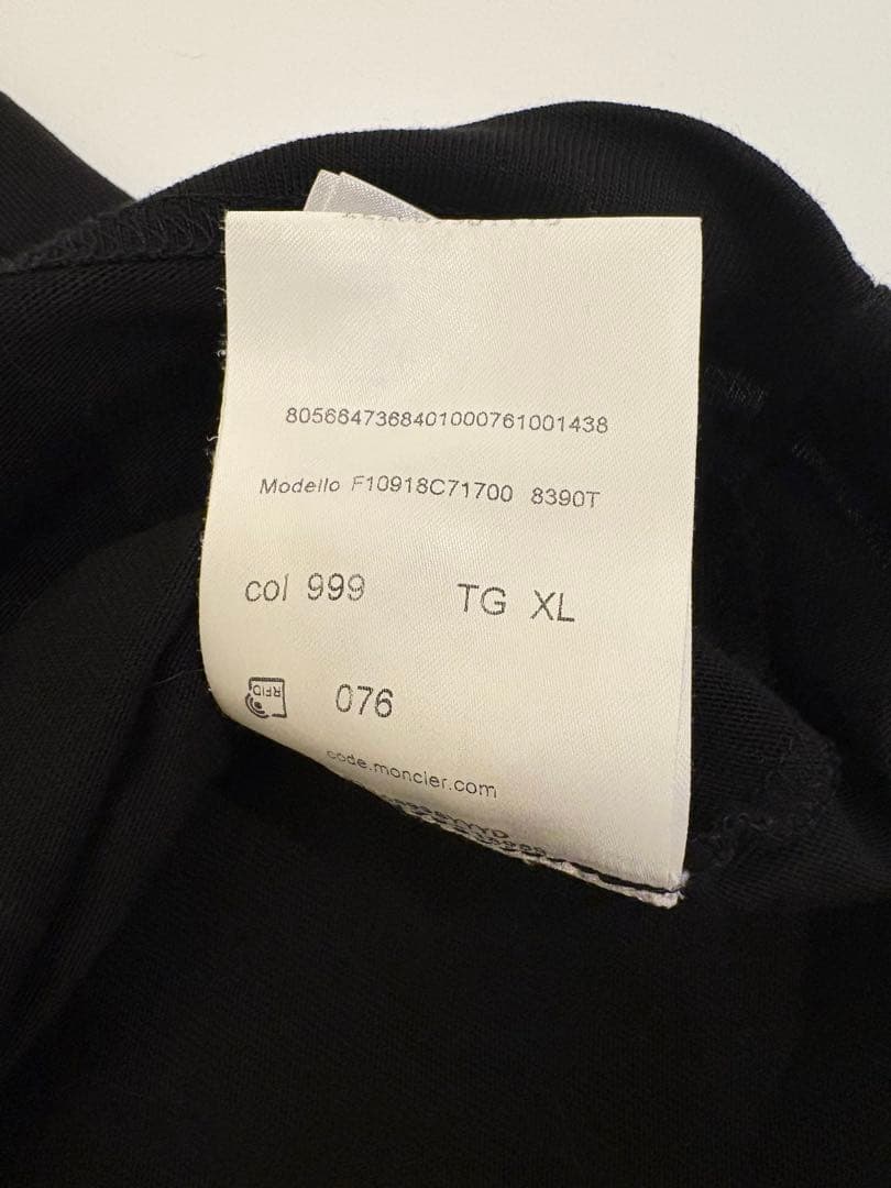 MONCLER モンクレール 半袖Tシャツ ワッペン ロゴ ブラック XL