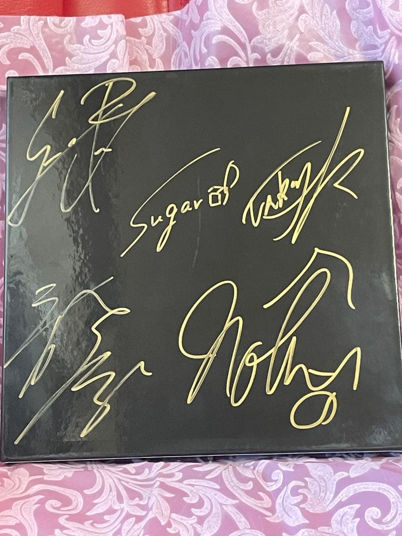 LE VELVETS サイン入りスペシャルBOX