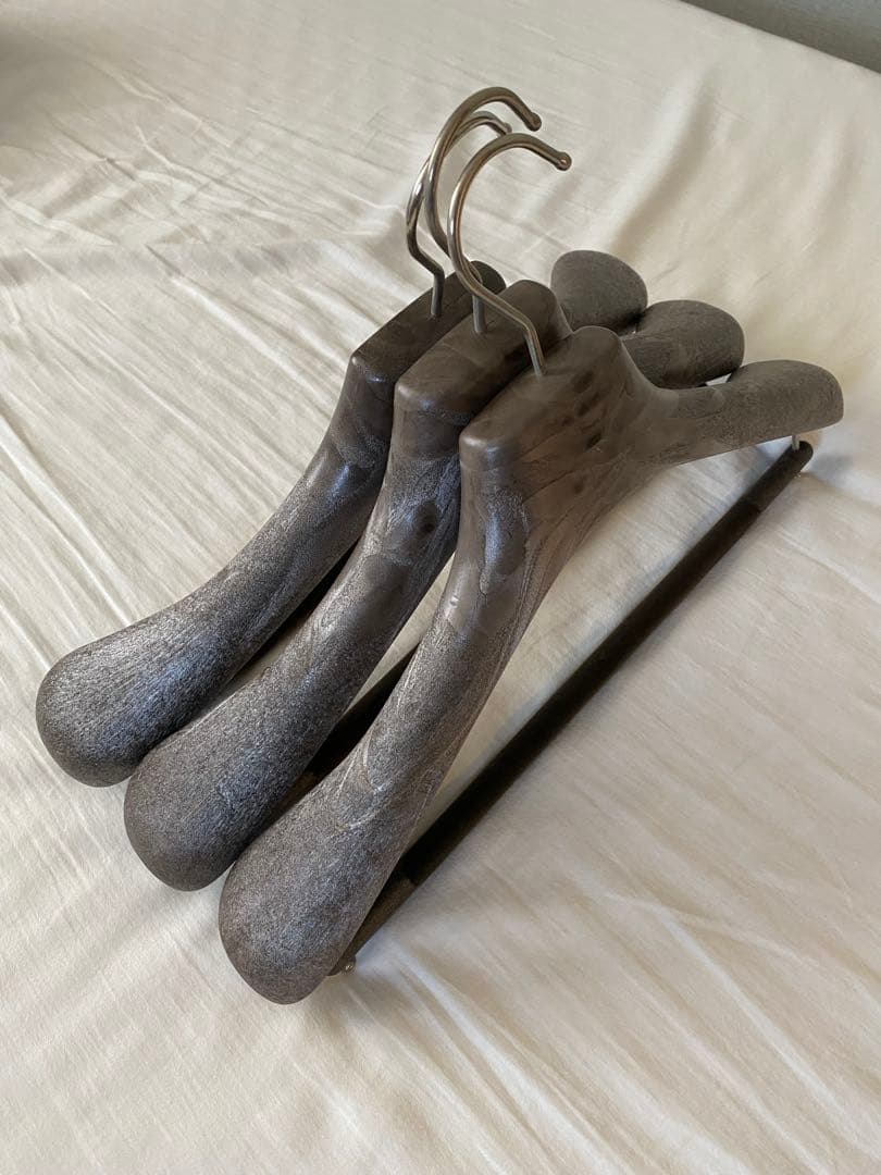 サルトリアソリート　ハンガー　４３サイズ　３本セット　マイネッティ　シャロン