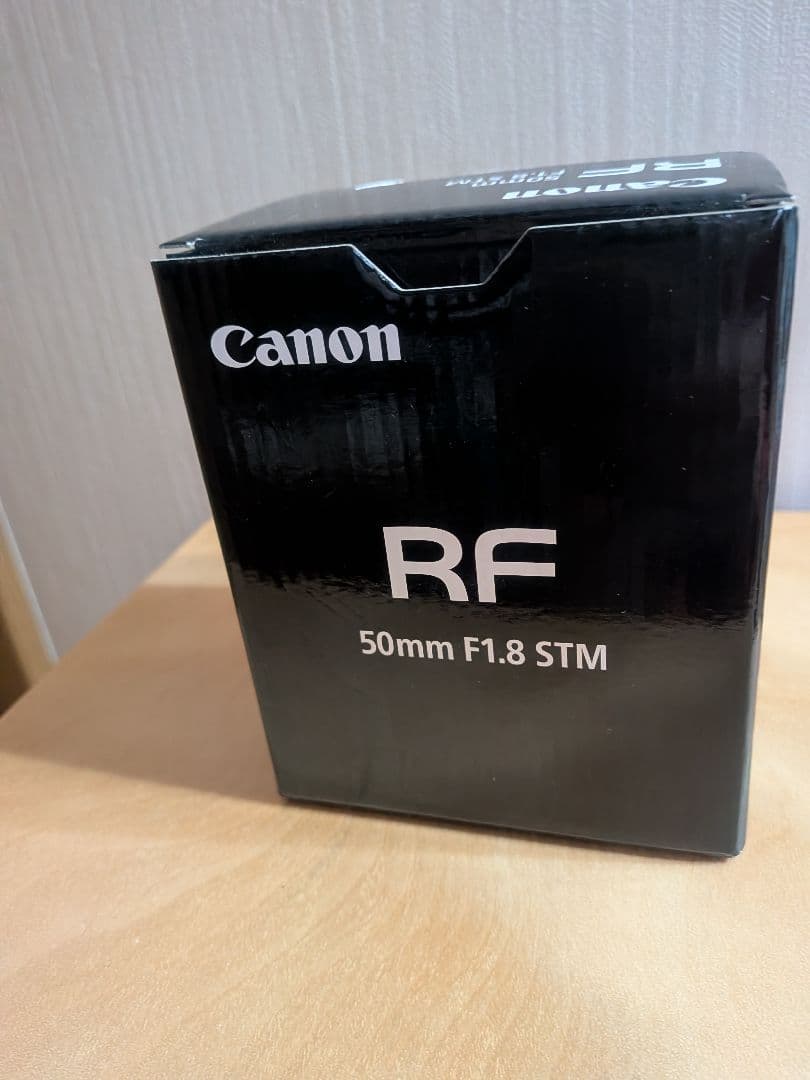 Canon RF 50mm f/1.8 STM レンズ/フード/フィルター3枚