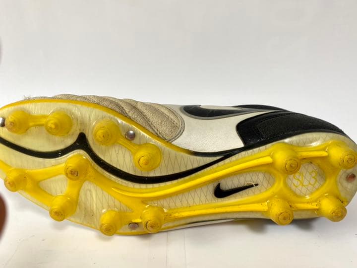 FC東京 羽生直剛選手着用 直筆サイン入りスパイク