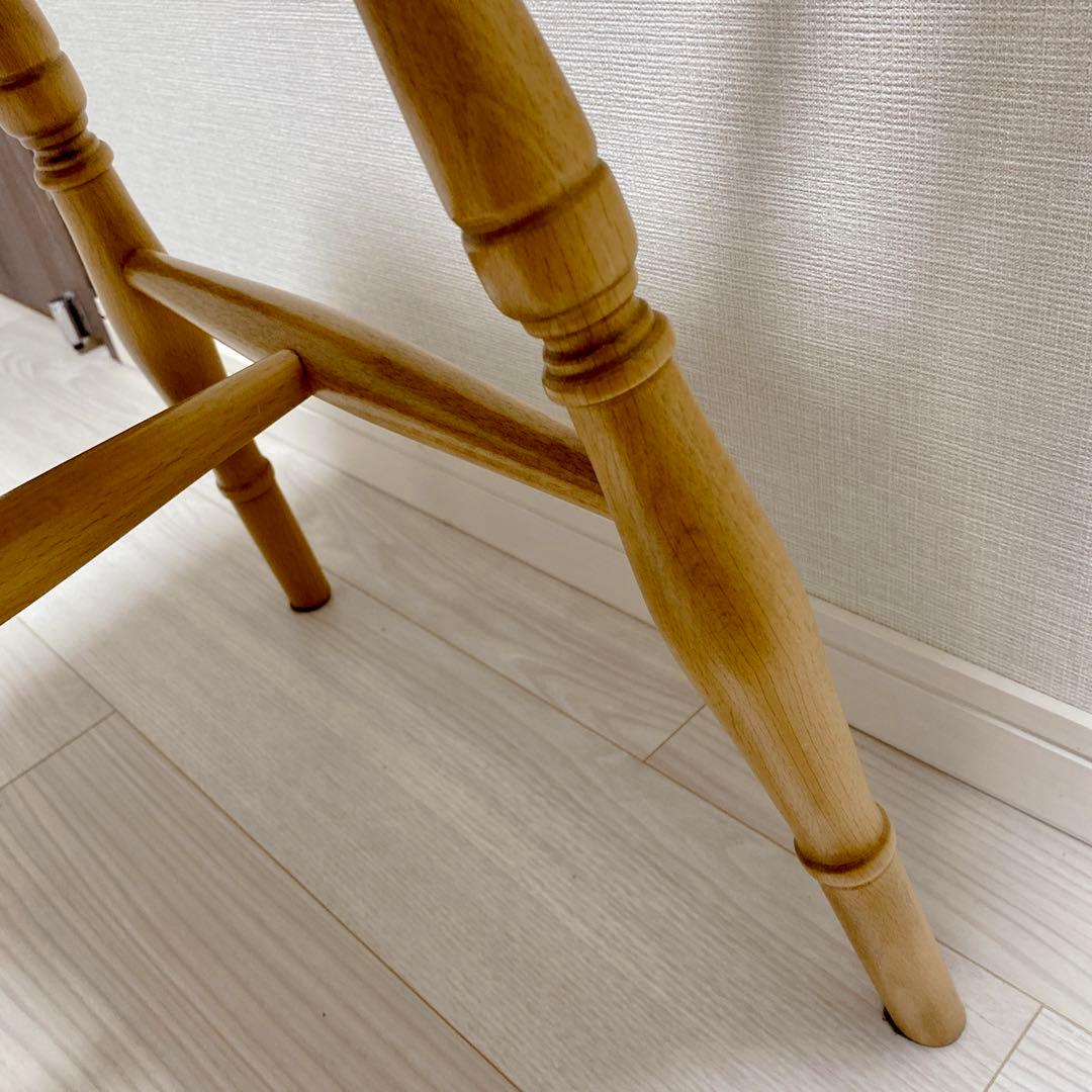 職人仕上げ ウィンザーチェア 座ぐり加工 透かし彫りスプラット ろくろ脚 天然木