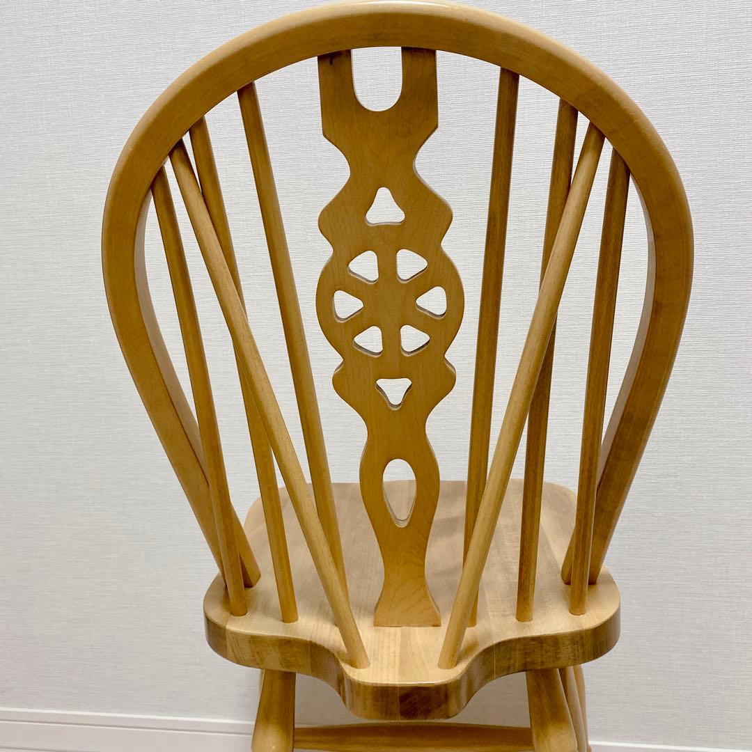 職人仕上げ ウィンザーチェア 座ぐり加工 透かし彫りスプラット ろくろ脚 天然木
