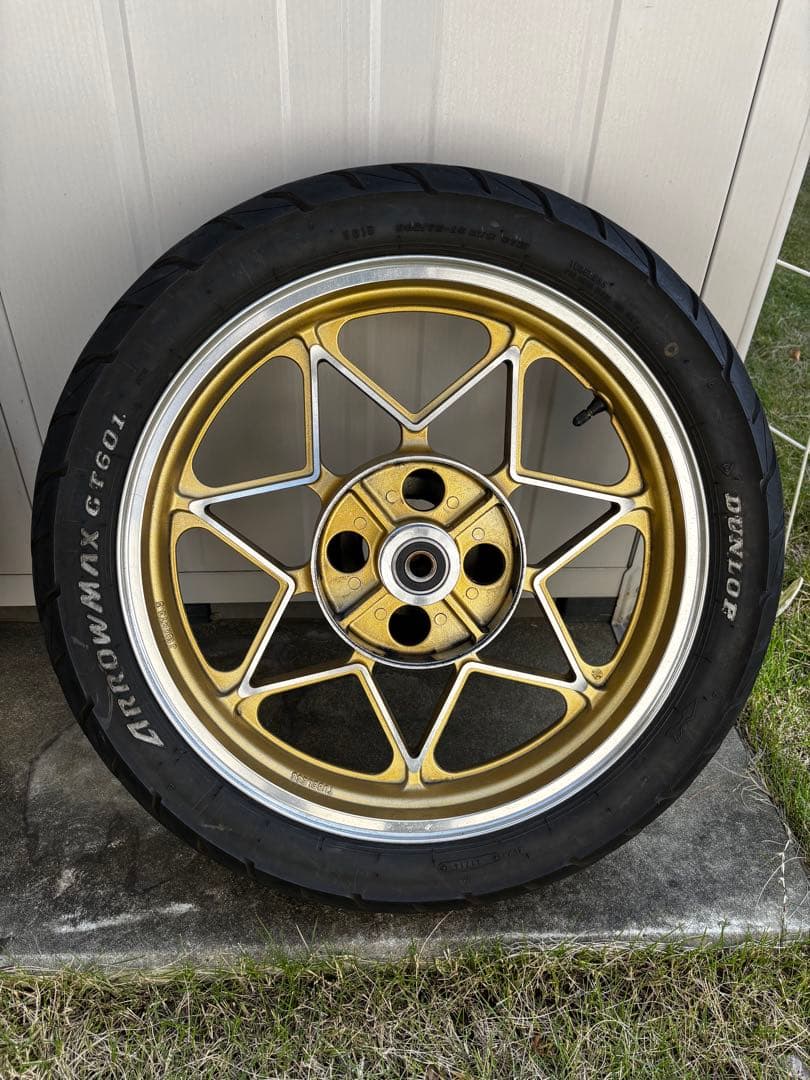 ゼファー400 キャストホイールタイヤ付き