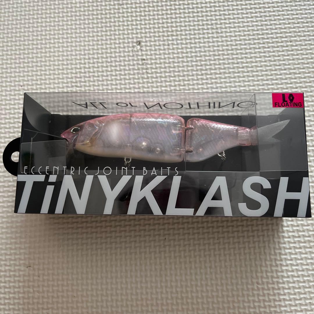 TiNY KLASH Low フローティング ピンク