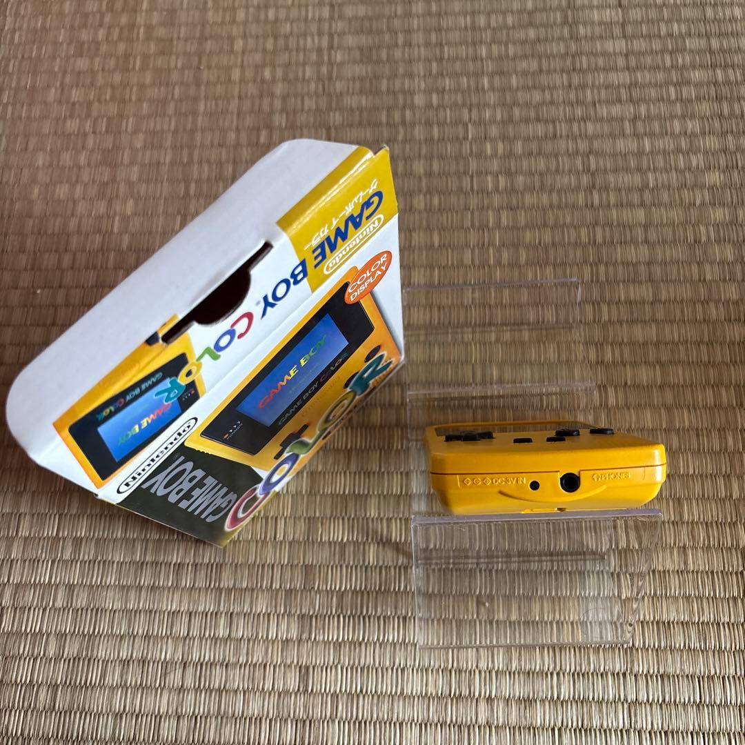 Nintendo ゲームボーイカラー イエロー