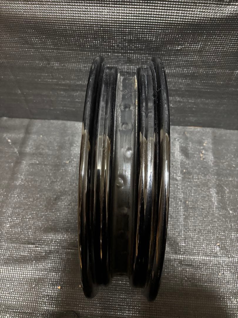 ハーレー スポーツスター 16✖︎3.00 フロントホイール 04年以降