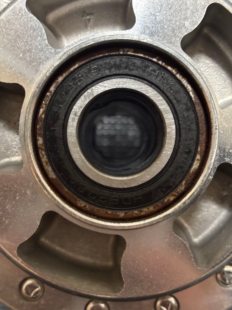 ハーレー スポーツスター 16✖︎3.00 フロントホイール 04年以降