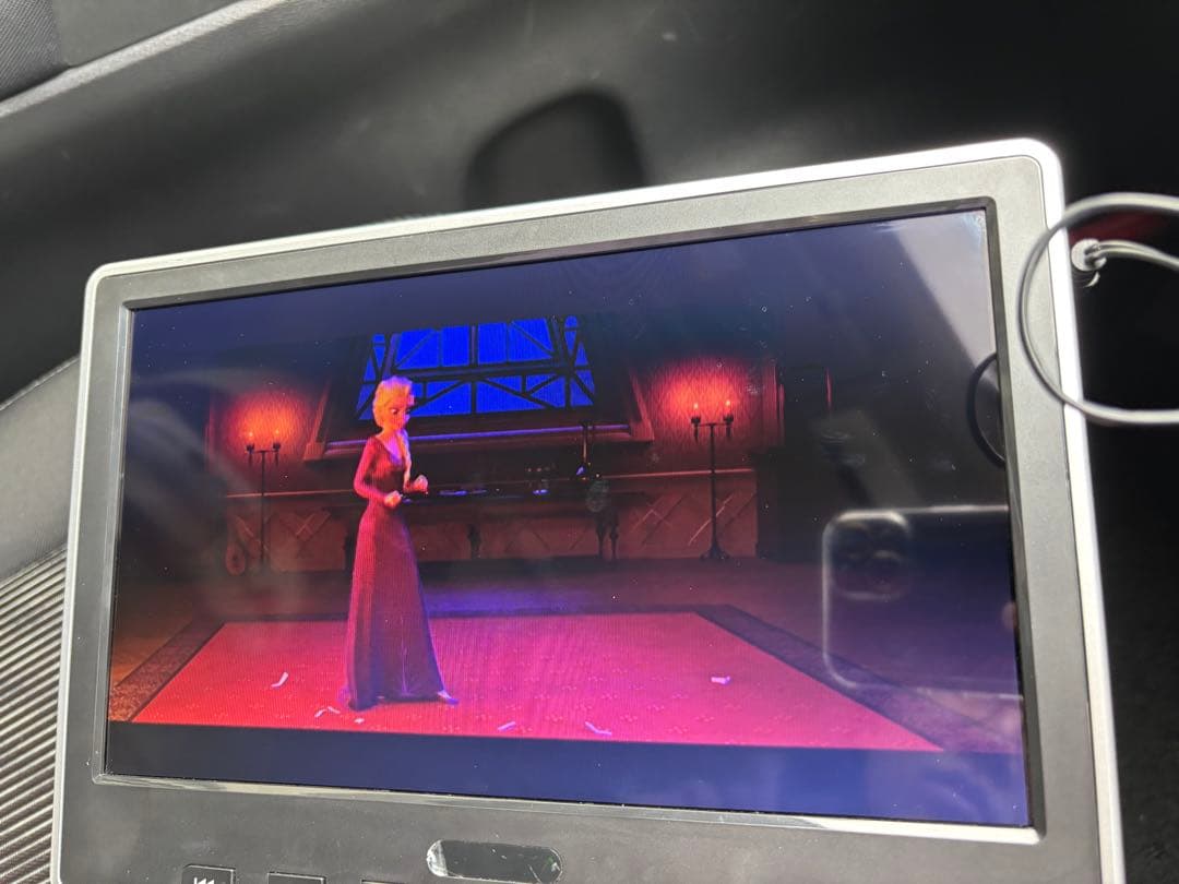 21日まで限定価格☆DVDプレイヤーヘッドレストモニター10.1インチ