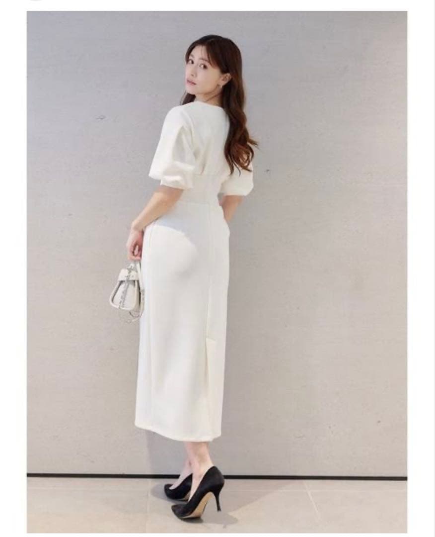 今季新作[セルフォード] ドレープタイトカットワンピースCELFORDレディース