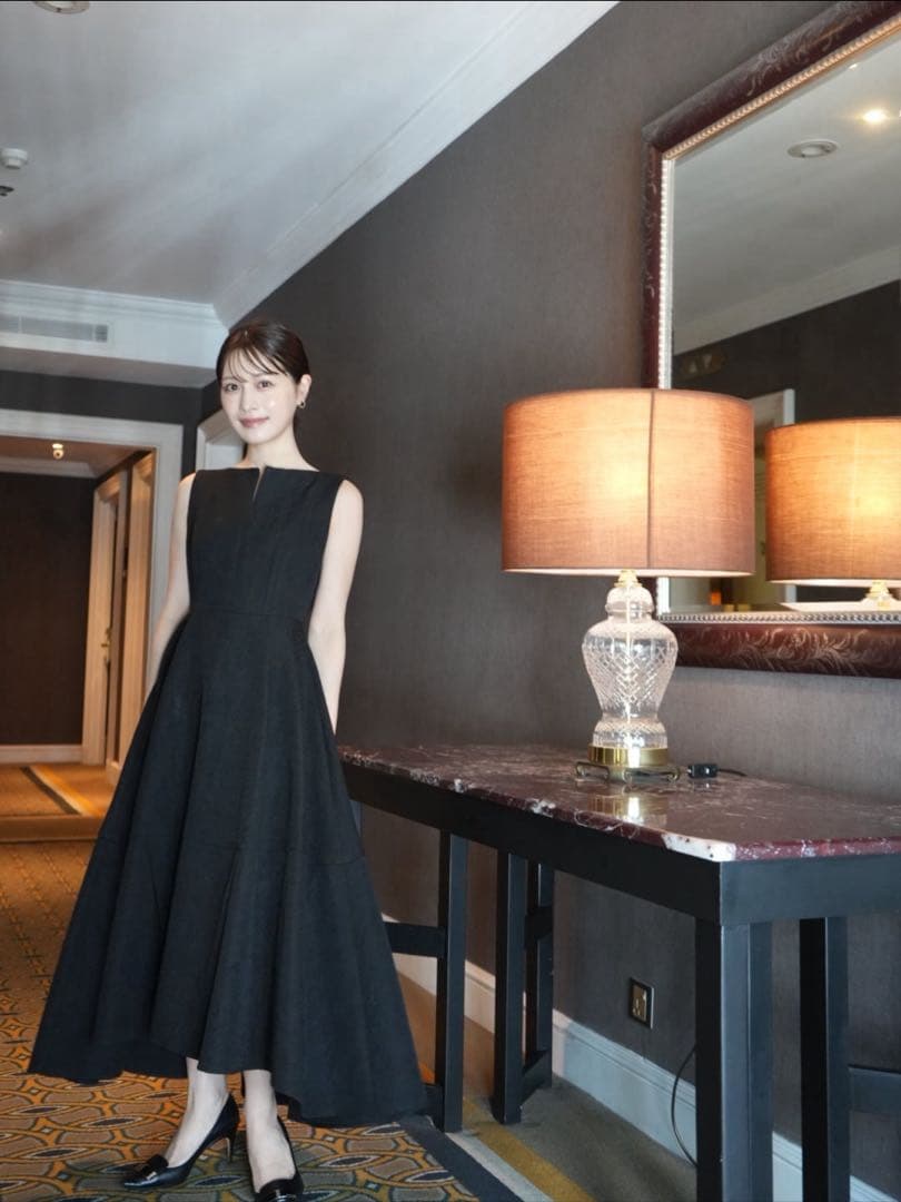 ローブブラン　Keyneck Jacquard Dress