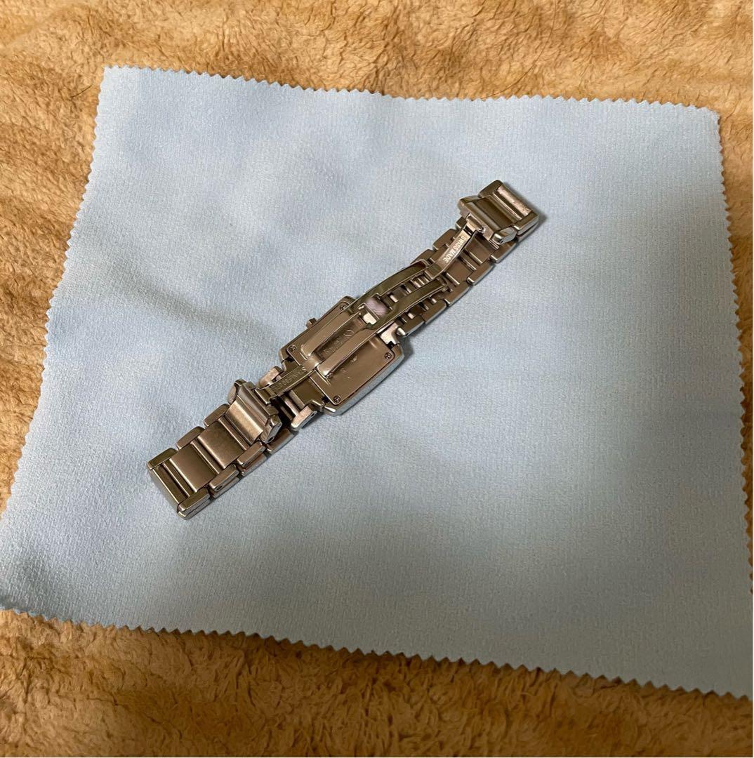 ステンレススチール クォーツ腕時計 シルバー