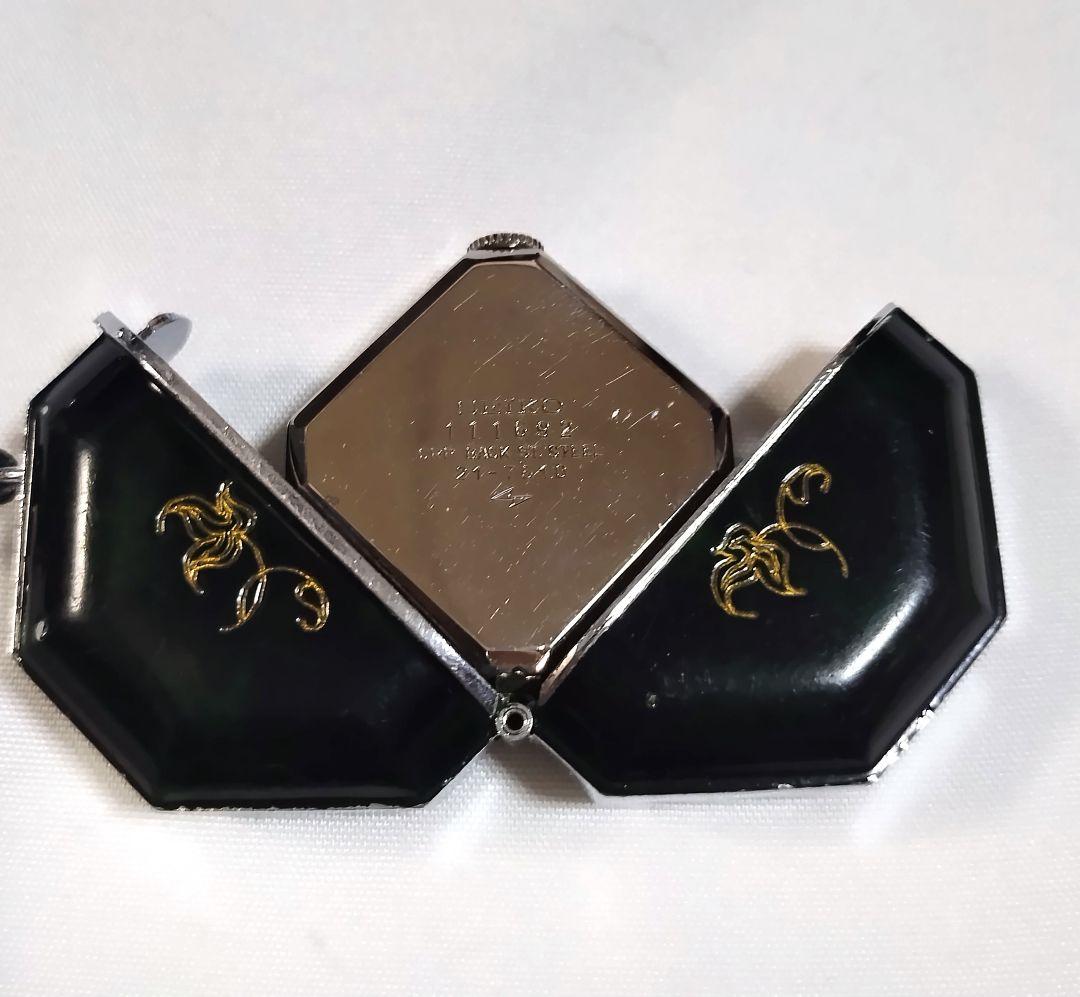 SEIKO　セイコー　桃太郎　特殊形状懐中時計　手巻き　アンティーク　希少！