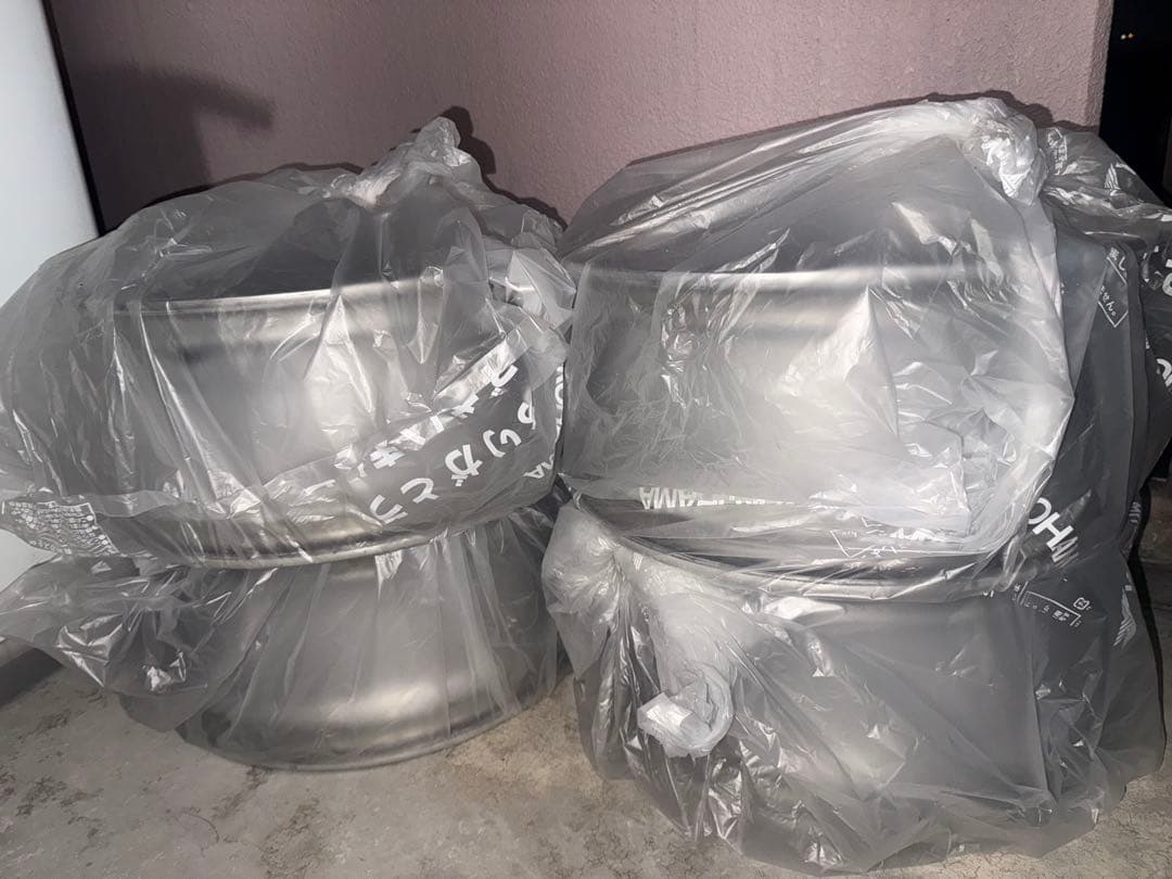 17インチ シルバー 多スポークホイール　クラウン210系　クラウン