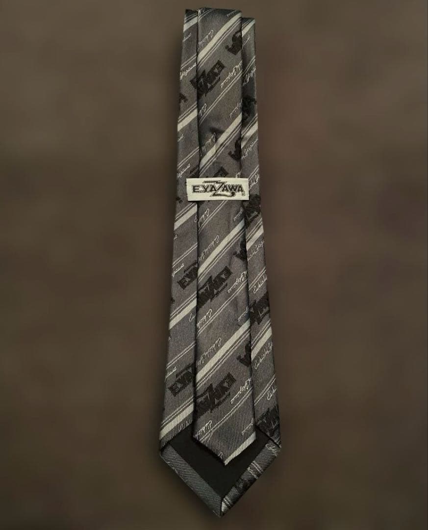 A*u様 E.YAZAWA EIKICHI YAZAWAのストライプ柄ネクタイ