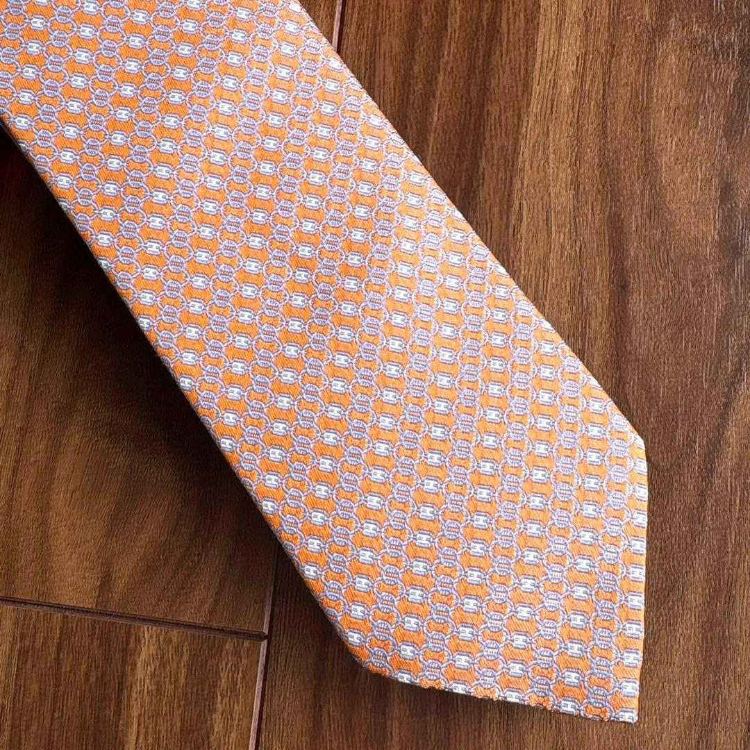 新品未使用 エルメスネクタイ H柄 箱・リボン・タグ付き