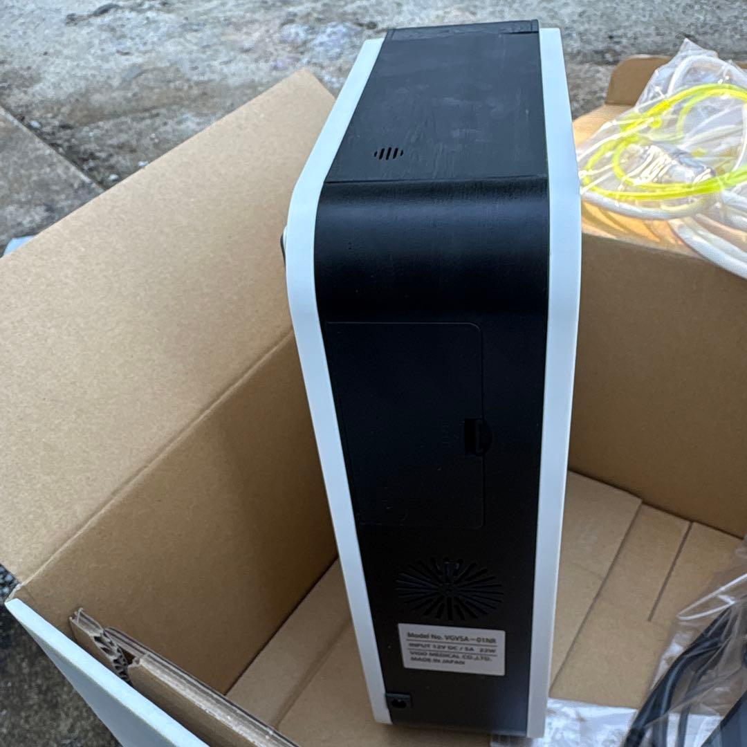 ビィーゴメディカル oxy’s オキシーズ 小型 高濃度酸素発生器