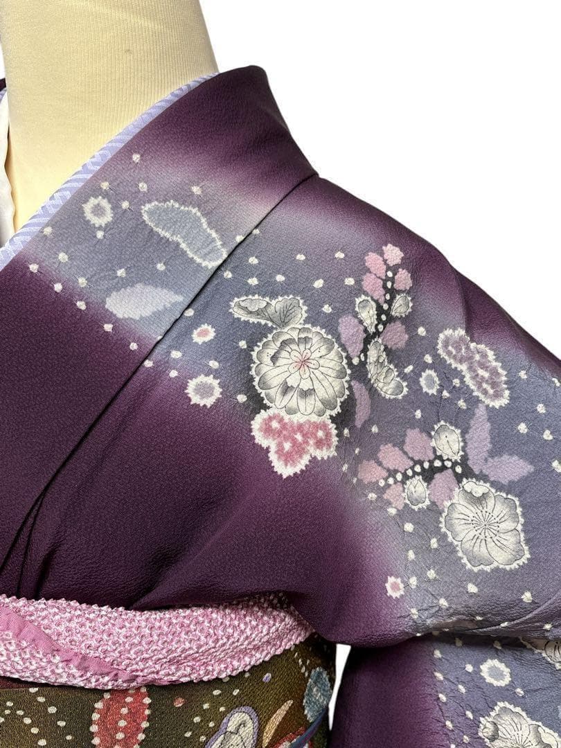 A35美品作家物落款 【華麗に花咲く辻ヶ花】訪問着　絞り　半衿付き正絹暈し茄子紫
