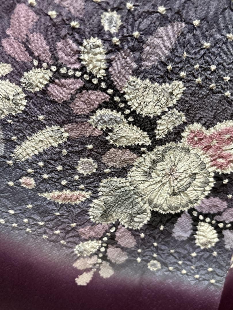 A35美品作家物落款 【華麗に花咲く辻ヶ花】訪問着　絞り　半衿付き正絹暈し茄子紫