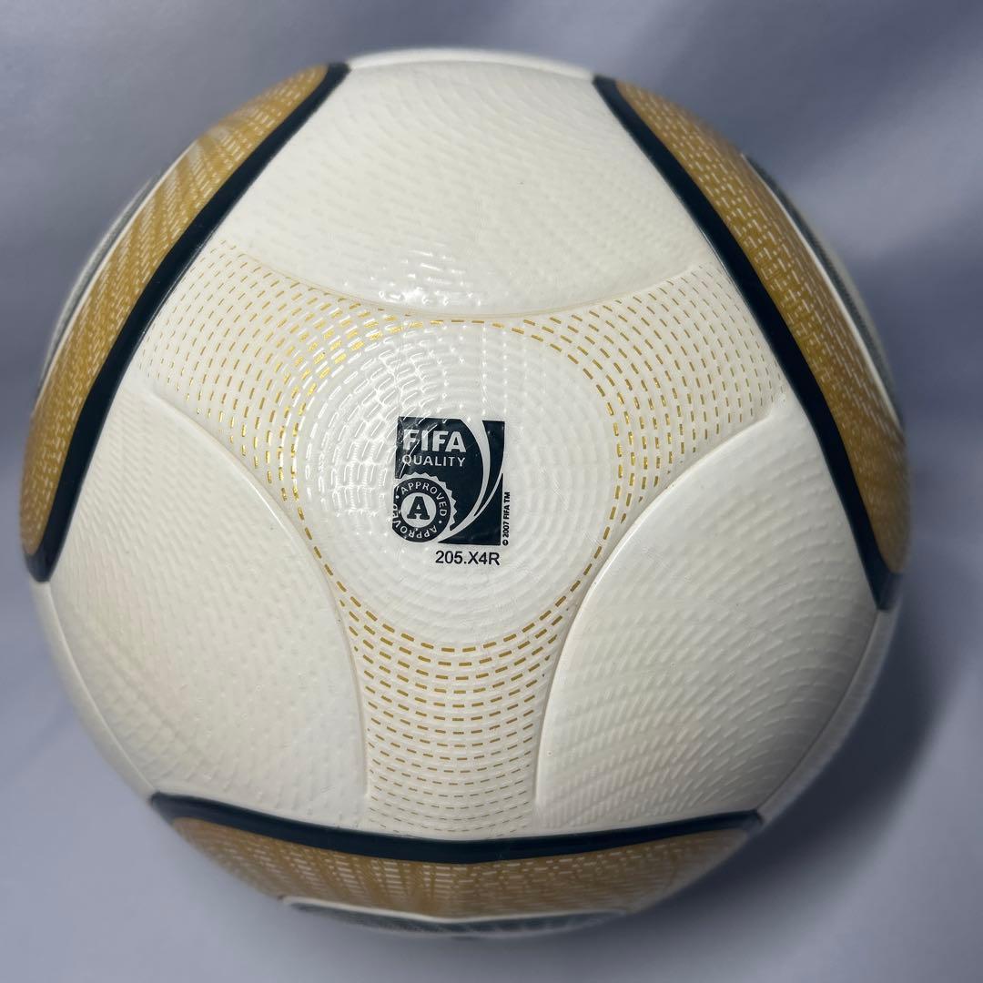 adidas Jobulani サッカーボール サイズ5