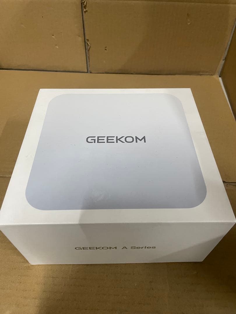 GEEKOM A6 ミニPC AMD Ryzen 7 6800H 1TB