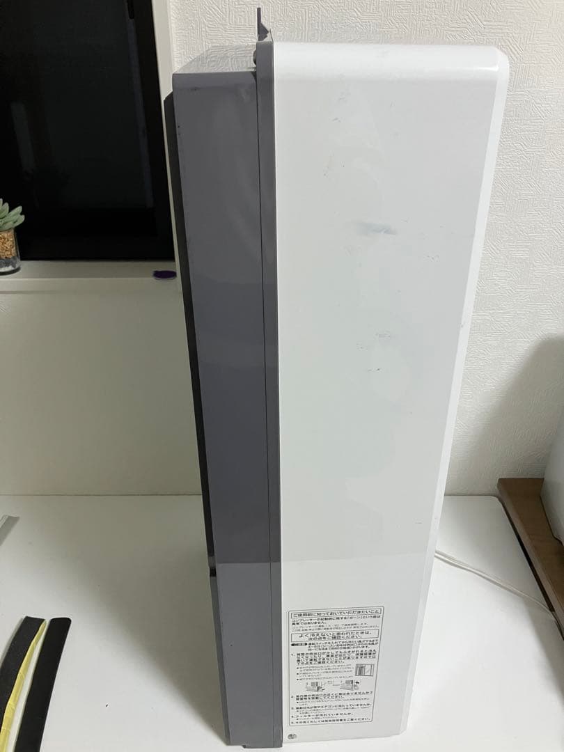 送料込みKOIZUMI KAW-1602 コイズミ 窓用エアコン 2020年製