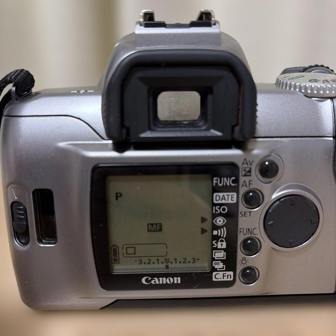 【希少品】Canon キャノン EOS Kiss 7 一眼レフカメラ