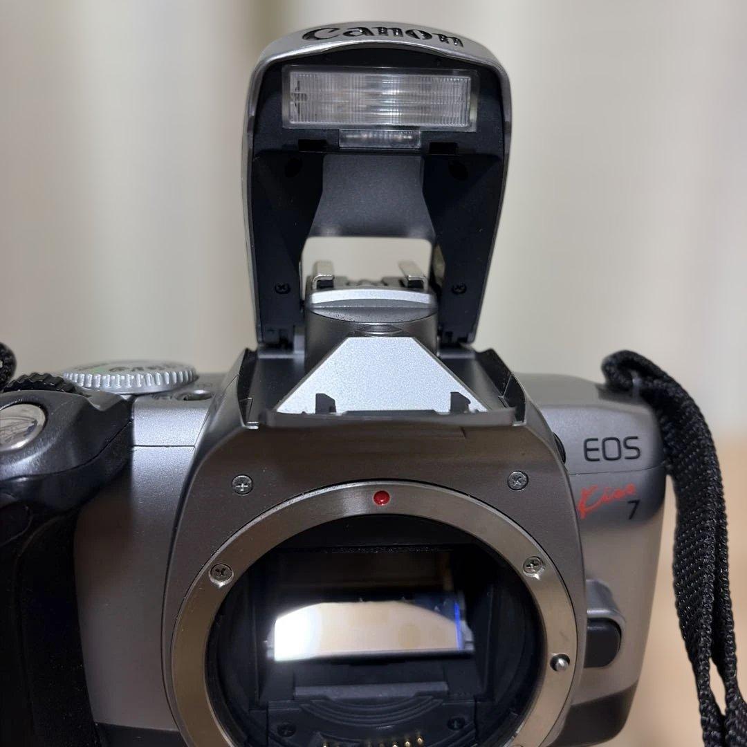 【希少品】Canon キャノン EOS Kiss 7 一眼レフカメラ