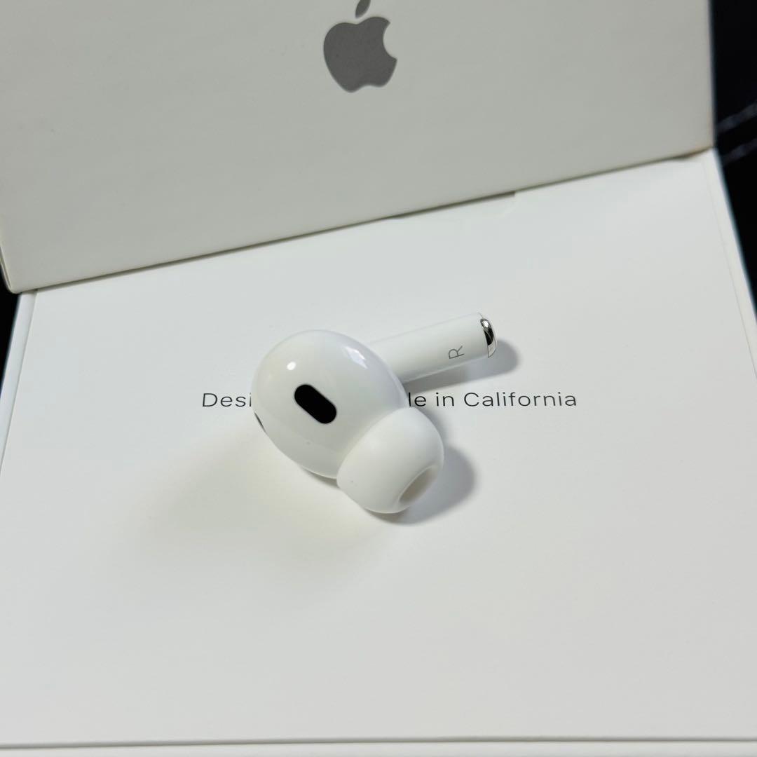 Airpods Pro 2 第二世代 右側　右耳　片側　イヤホン USB-C