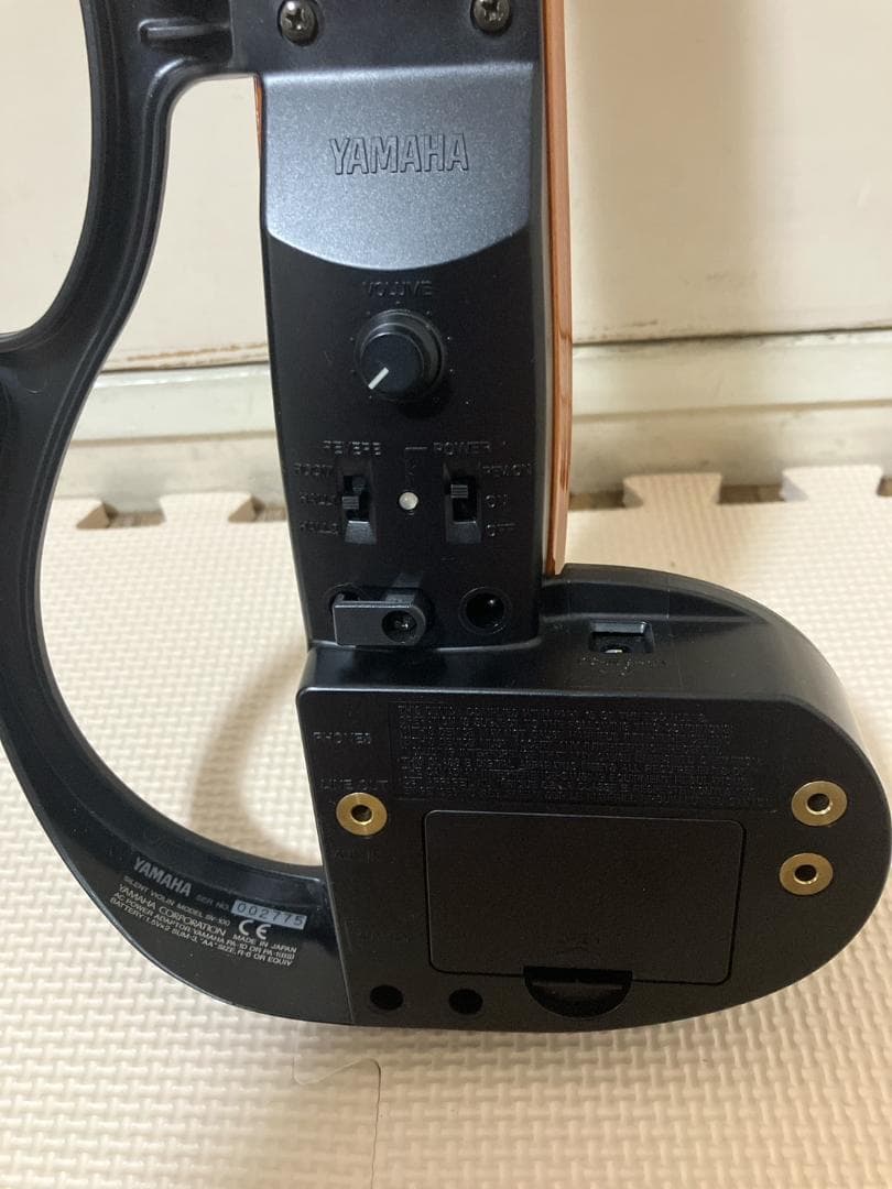 美品 YAMAHA ヤマハ SV-100 サイレントバイオリン　弓　ケース