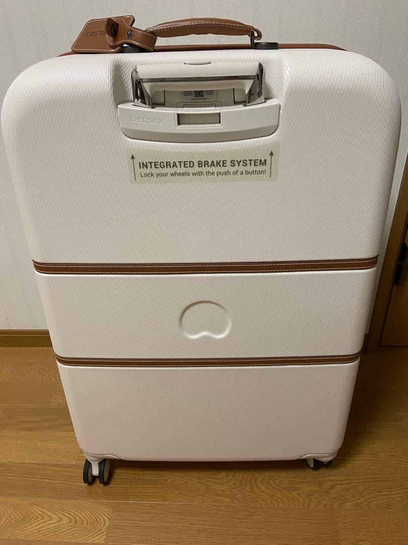 デルセー DELSEY スーツケース　シャトレー　110L ホワイト