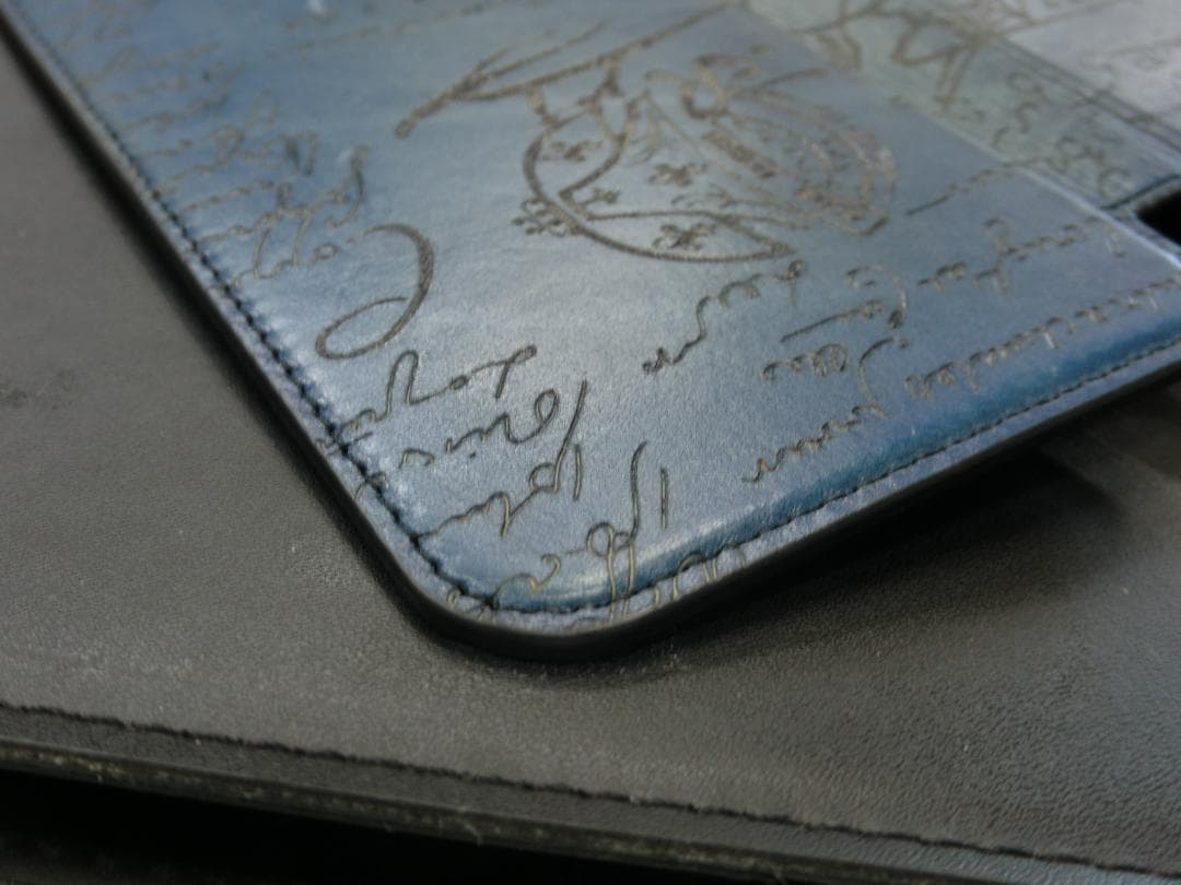 ケ*ん様 Berluti ベルルッティ iPhone14promax ケース